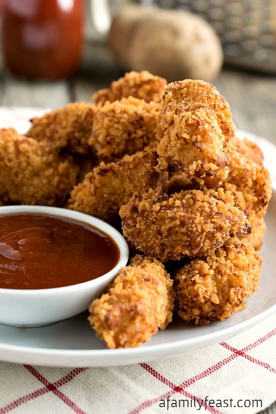 Homemade Tater Tots - Addictively delicious, extra crunchy potato snacks.  So easy and so delicious, you'll never want to buy the supermarket version again!